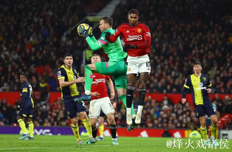 伯恩茅斯对决曼联:高强度逼抢交锋,红魔或凭定位球制胜 伯恩茅斯对决曼联:高强度逼抢交锋,红魔或凭定位球制胜